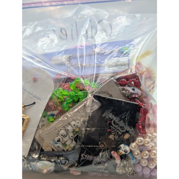 Lil Girlies' Fun Mystery Jewelry Bag of Her Very Own - Picture 6 of 7